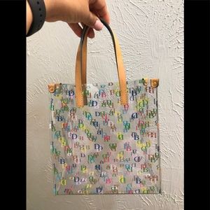 Dooney & Bourke